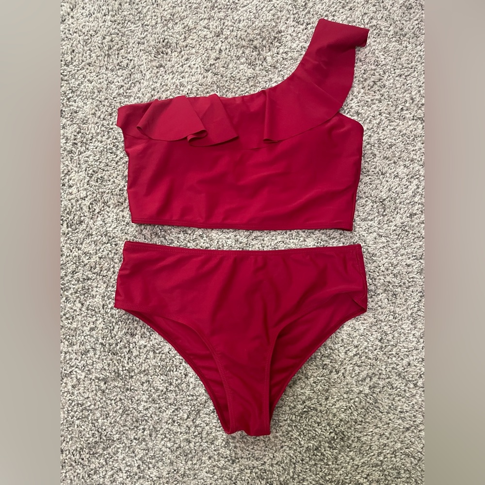 One Shoulder Ruffle Hem two piece swimsuit